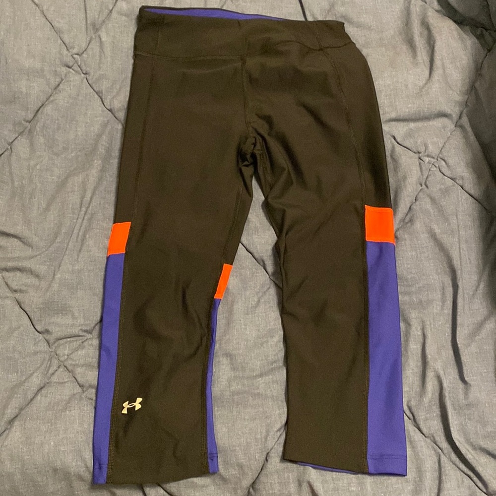 Under armour cropped tights small